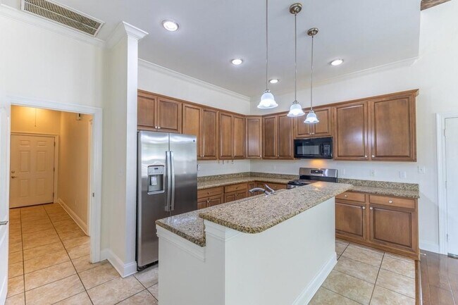 Building Photo - 321 Cypress Lakes Dr