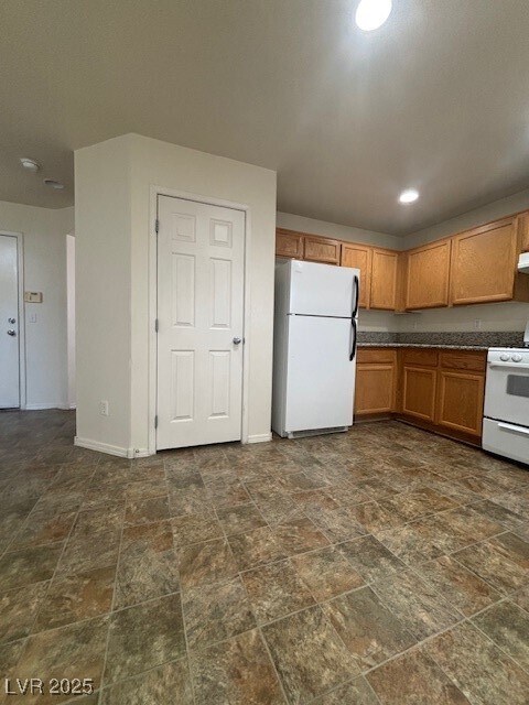Building Photo - 1026 Monte De Oro Ave