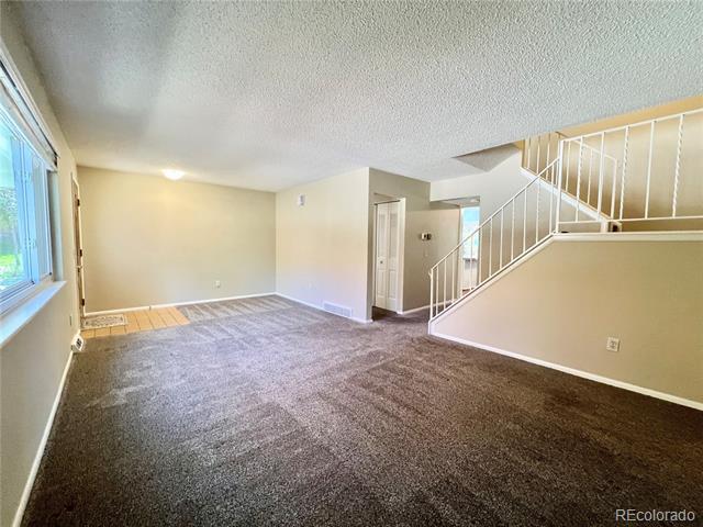 Building Photo - 387 Upham St