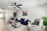 Building Photo - 4848 N Woodmere Fairway