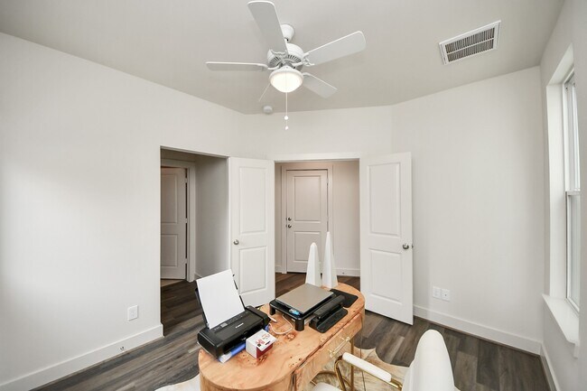 Building Photo - 5210 Burress Springs Ln