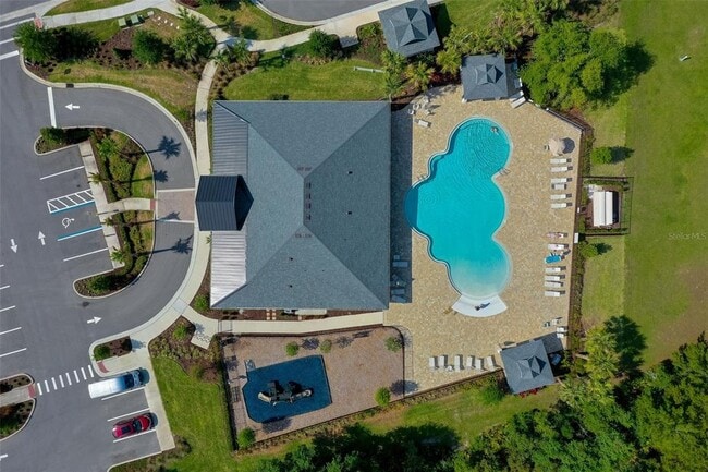 Building Photo - 887 Lk Hl Wy