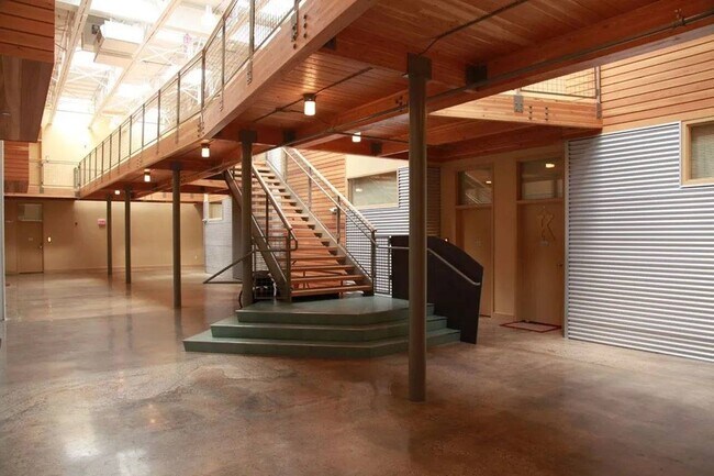 Ribbon Place - Conventional Housing - CommonHallway - Ribbon Place