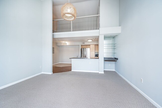 Building Photo - Midlothian Condo Available For Immediate Move In