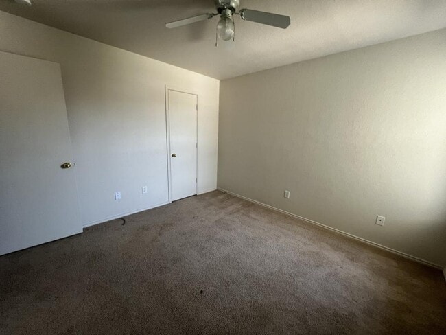 Building Photo - 1612 Inca Dr