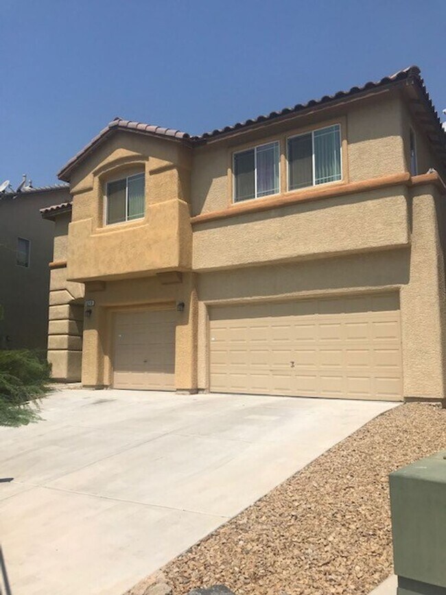 Primary Photo - GATED COMMUNITY- FULLY REMODELED!