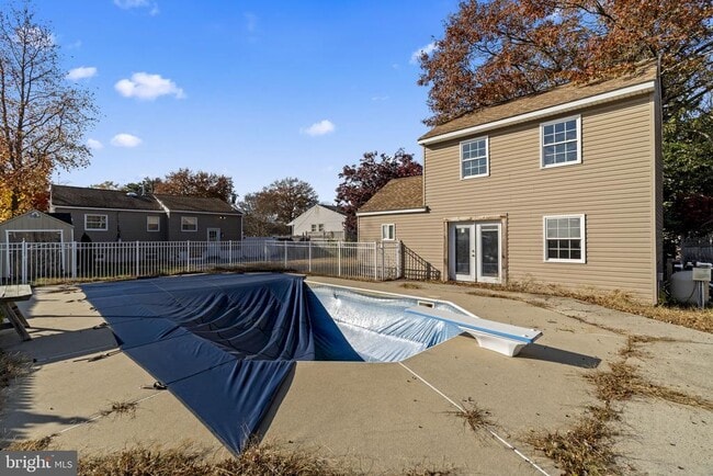 Building Photo - 418 Delview Ln