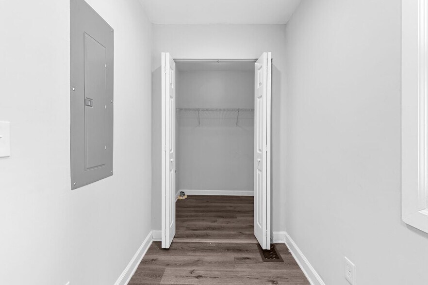 Building Photo - 16 Wadley St NW