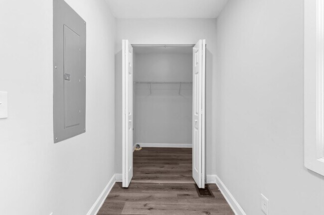 Building Photo - 16 Wadley St NW