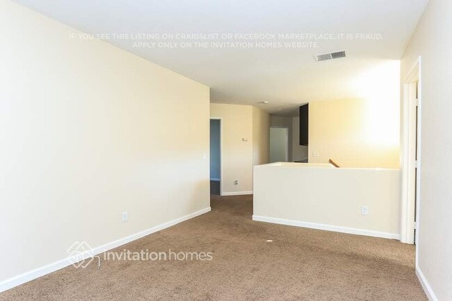 Building Photo - 27438 Fallbrook Ct