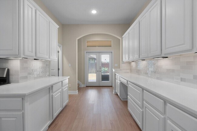 Building Photo - 4-Bedroom Home in Rancho Sienna for Rent