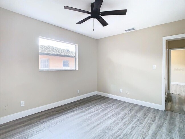 Building Photo - 1612 Fox Run Dr