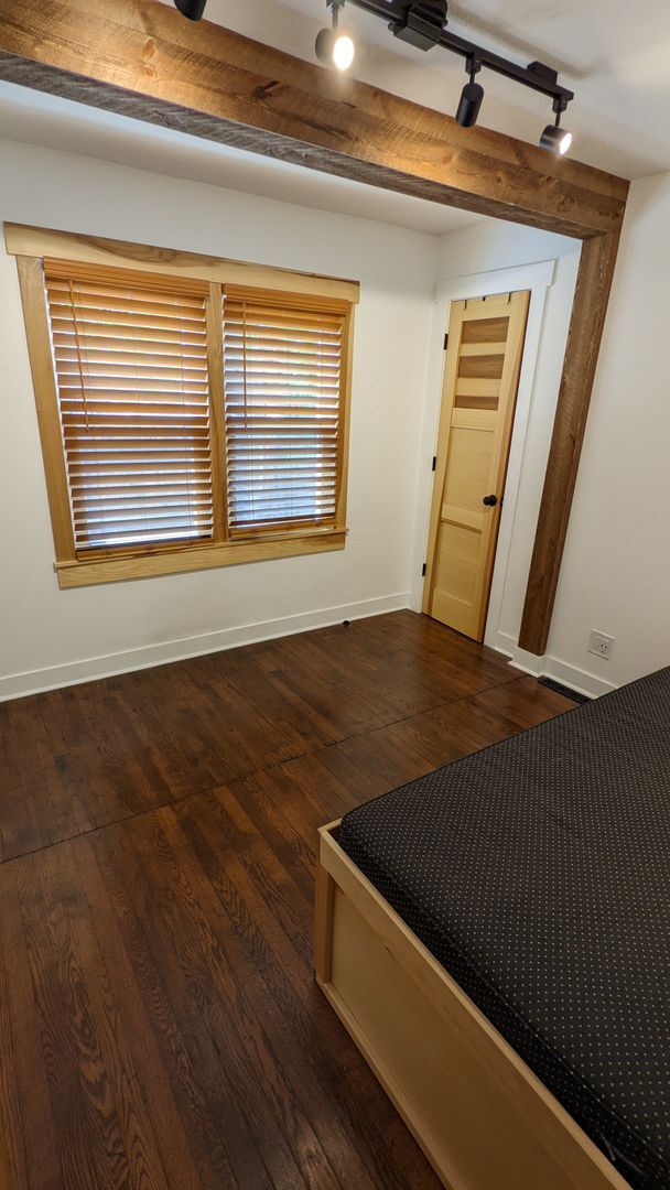 Building Photo - FABULOUS UPGRADED HOME IN CHAFFEE PARK INCL. WATER! MOVE-IN FEB. 1st!