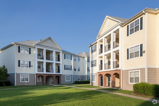 Building Photo - Cadence at Southern University