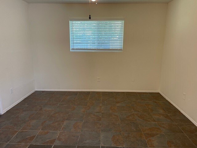 Building Photo - 6823 Zapata Dr