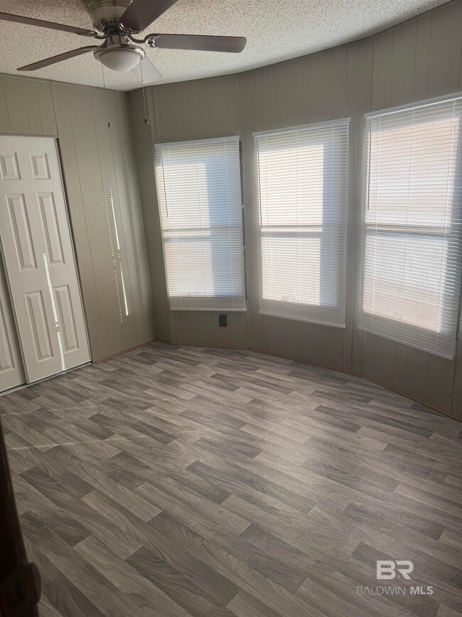 Building Photo - 21059 Morgan Spgs Ln