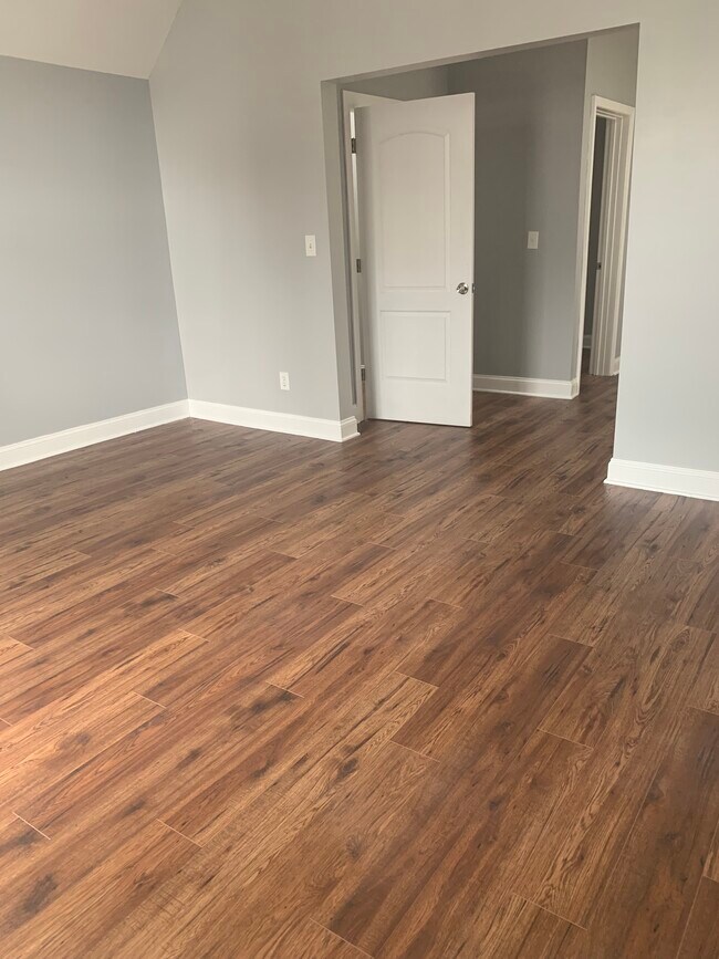 Building Photo - 7841 S Marquette Ave