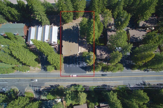 Building Photo - 866 Southwood Blvd