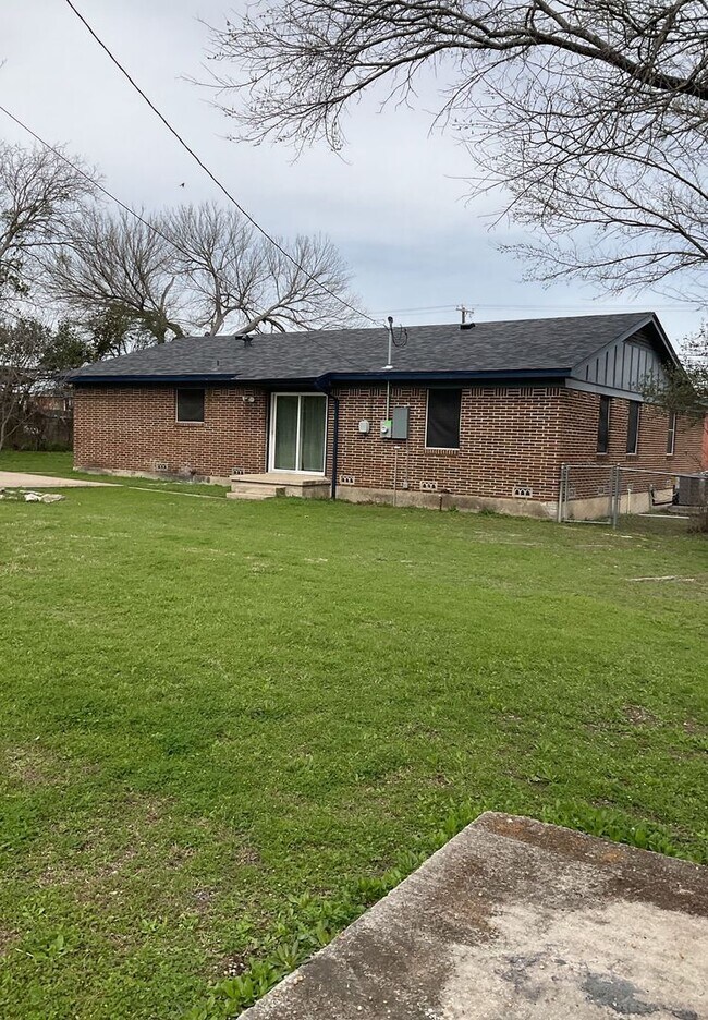 Building Photo - COMING SOON!