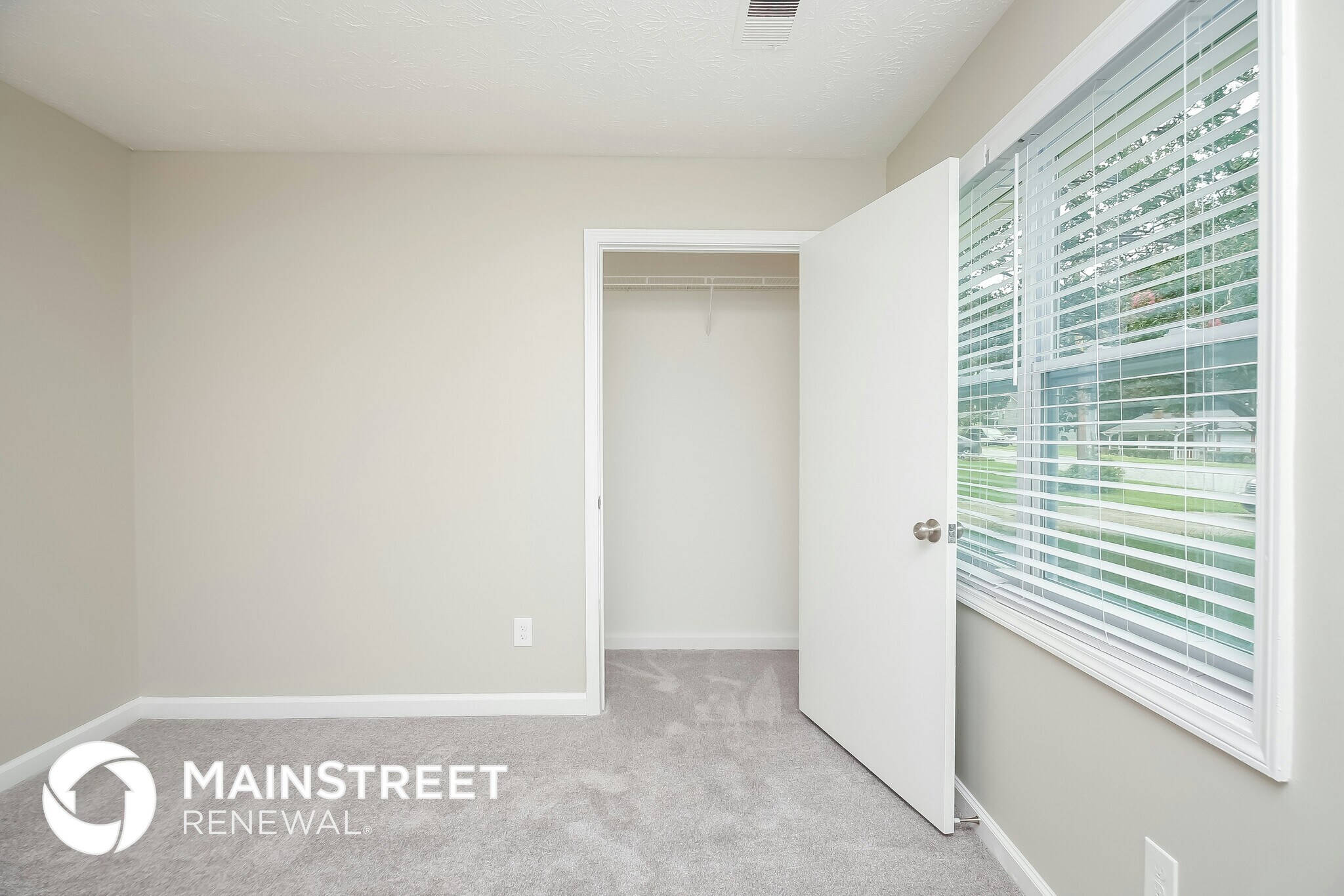 Building Photo - 3075 Palomino Dr