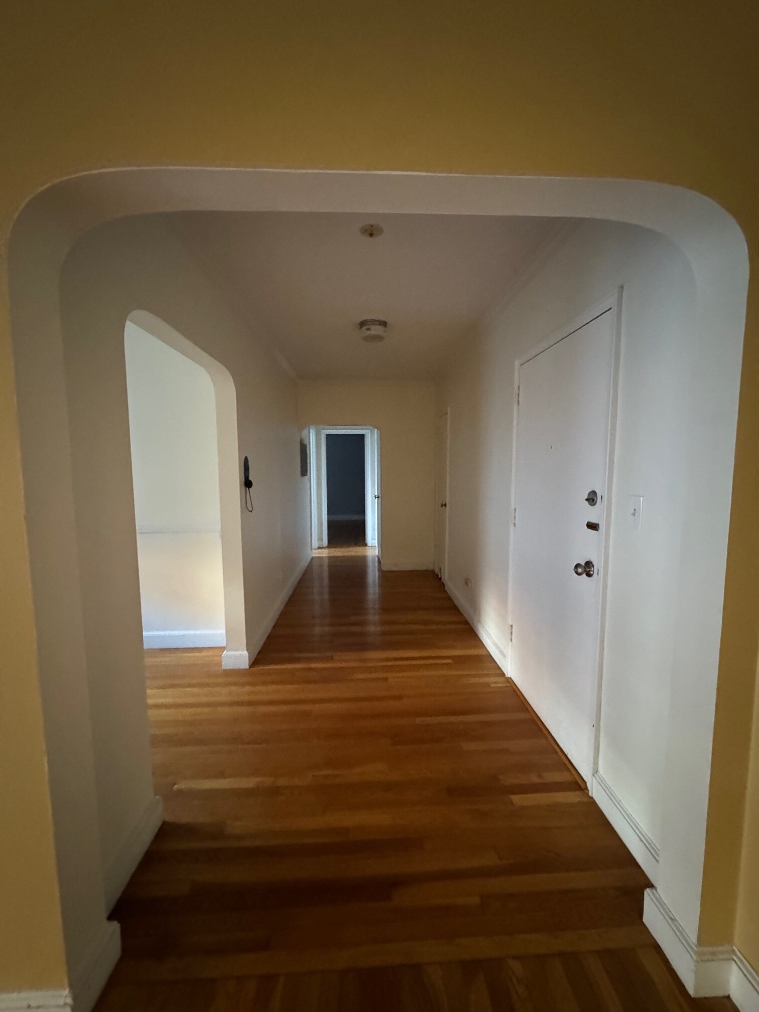 Building Photo - 60 Elm St