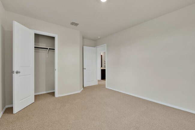 Building Photo - 9570 Ranch Lp