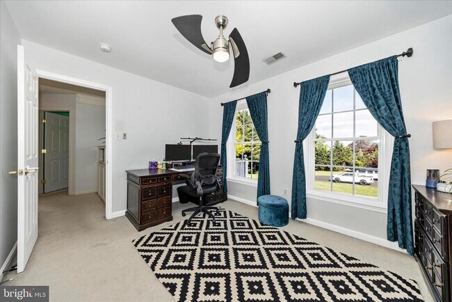 Building Photo - 1504 Larel Ct