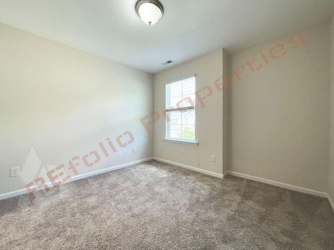 Building Photo - 1103 Laurel Twist Rd