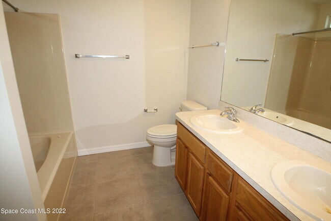 Building Photo - 1738 Loquat Ct NW
