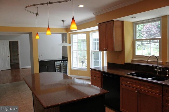 Building Photo - 12506 Seurat Ln