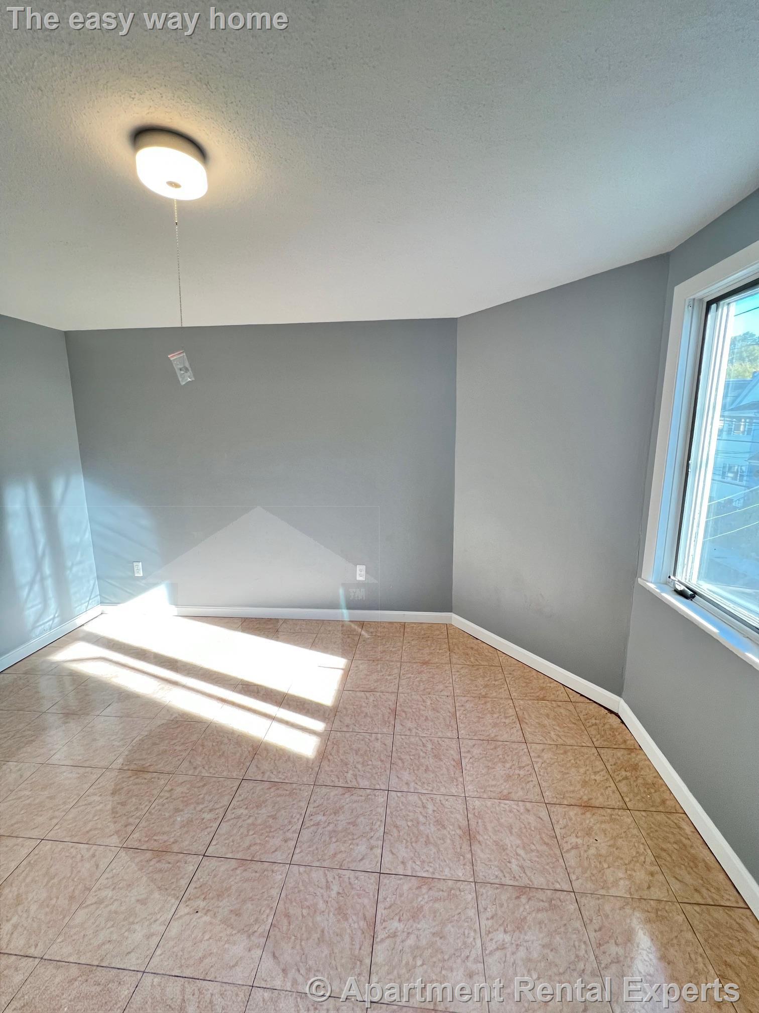 Building Photo - 141 Albion St