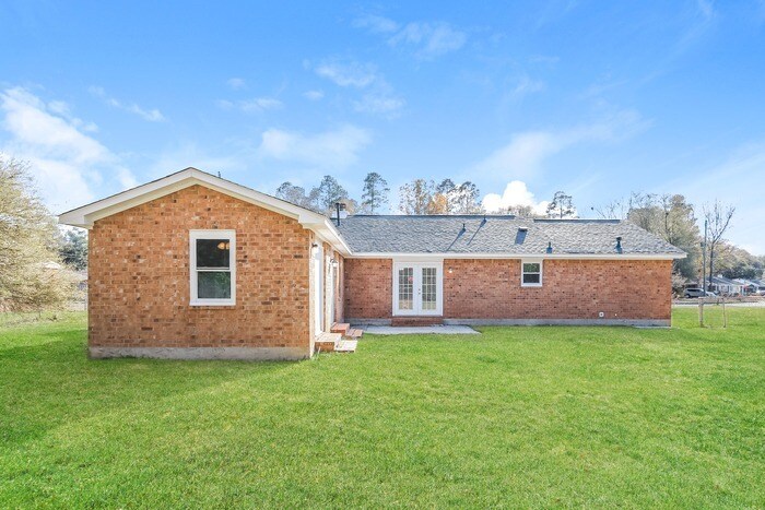 Building Photo - 1827 Covington Pl