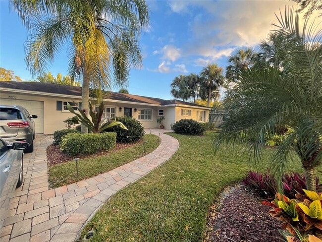 Primary Photo - 5020 Brywill Cir