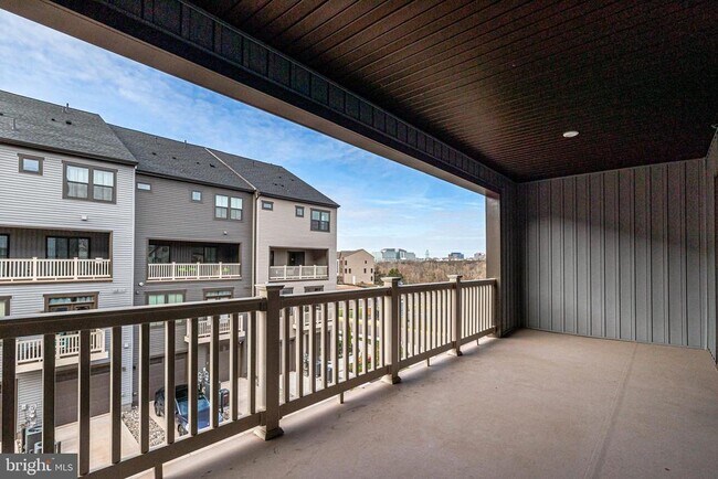Building Photo - 2753 Velocity Rd