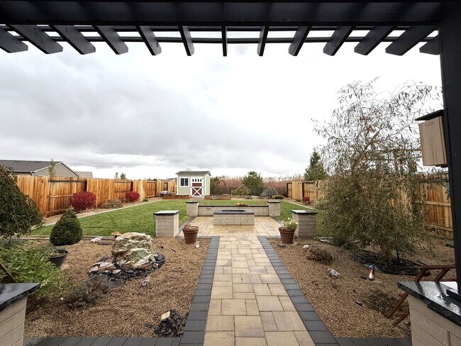 Building Photo - Beautiful single story Toll Brothers Home in The Prestiges Stonebrook Community