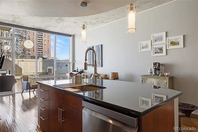 Building Photo - 891 14th St