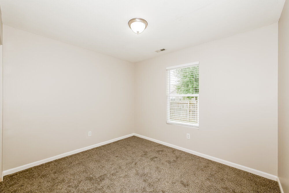 Building Photo - 5544 Wild Horse Dr