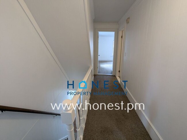 Building Photo - 41 Windsor St