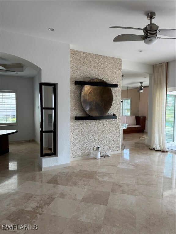 Building Photo - 15890 Delasol Ln