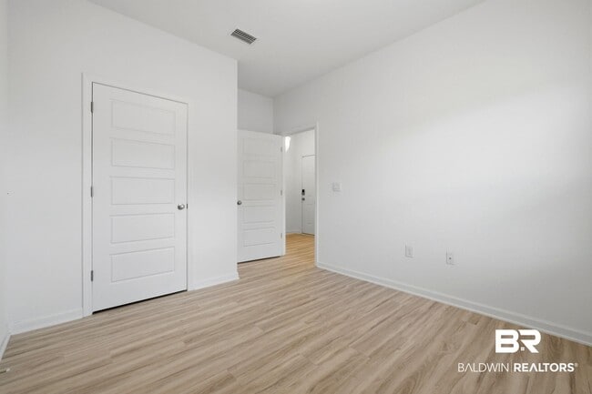 Building Photo - 13861 Antler Hl Rd