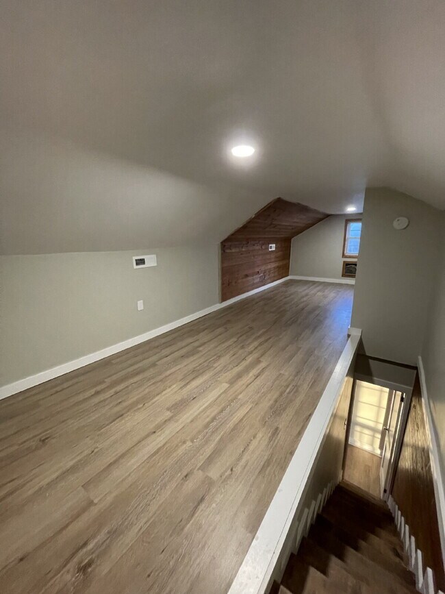 Building Photo - Updated 2 bedroom + finished attic space on an acre in davie county!