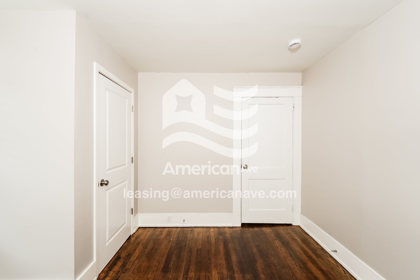 Building Photo - 1746 Center St S