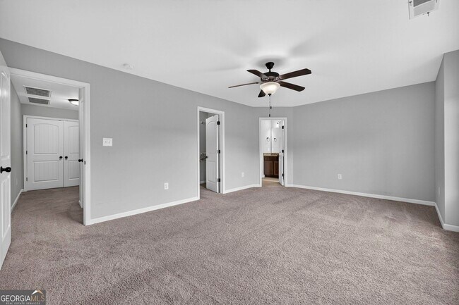 Building Photo - 1849 Blackstone Way