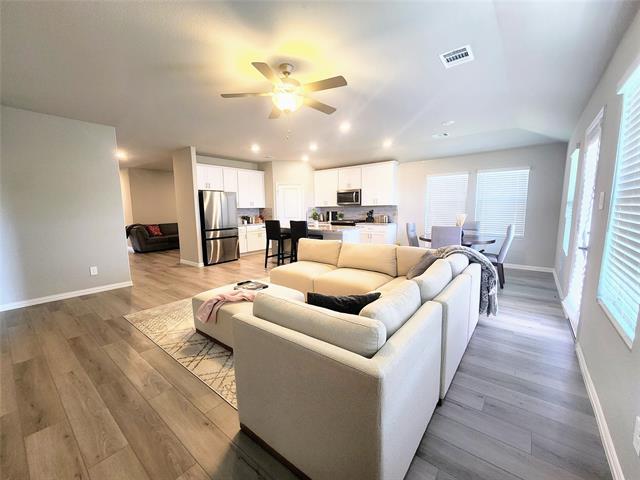 Building Photo - 615 Tribble Dr