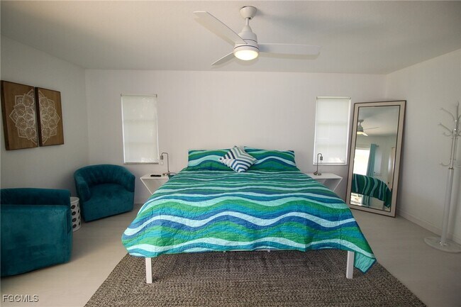 Building Photo - 138 SE 20th St