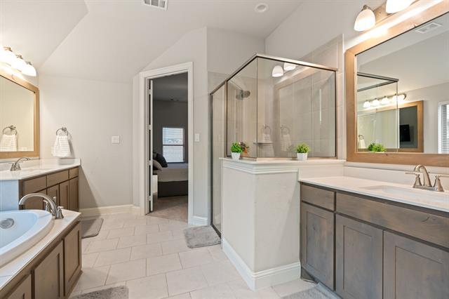 Building Photo - 225 Lariat Trail