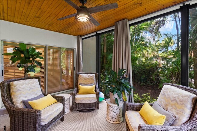 Building Photo - 4161 S US Hwy 1