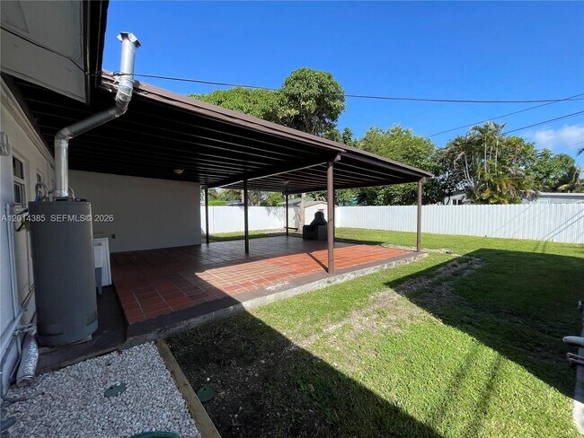 Building Photo - 9711 SW 162nd St