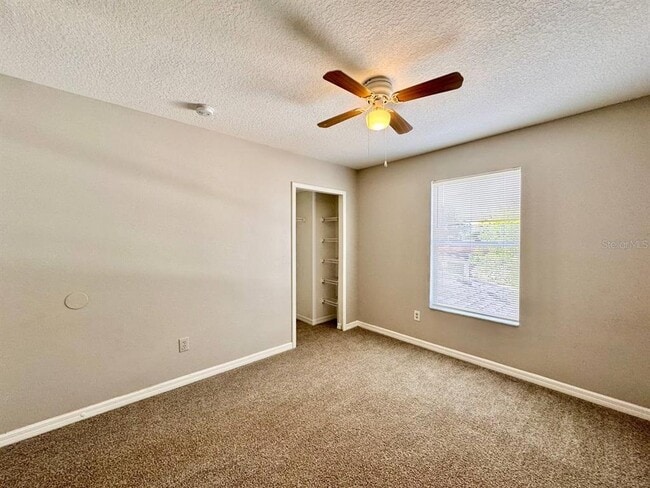 Building Photo - 2420 E Ida St