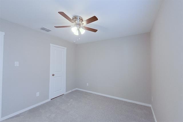 Building Photo - 911 Ponderosa Ln